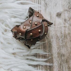 Yik Fung Bracelet Cuff